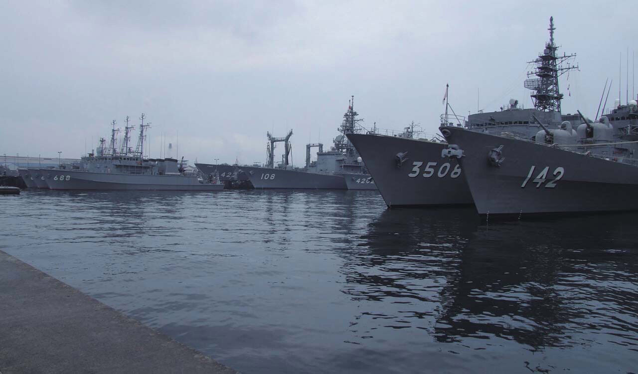 日本海上自卫队主要基地之——吴港基地1.jpeg